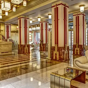 4* 호텔 Majestic Plaza
