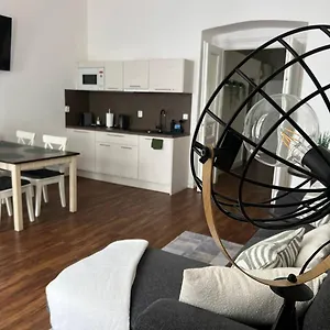  Apartman Lovely Havanska - With Free Parking