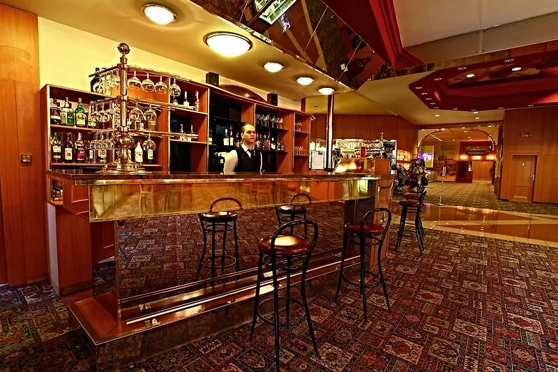 ****  Top Hotel Praha Czech Republic
